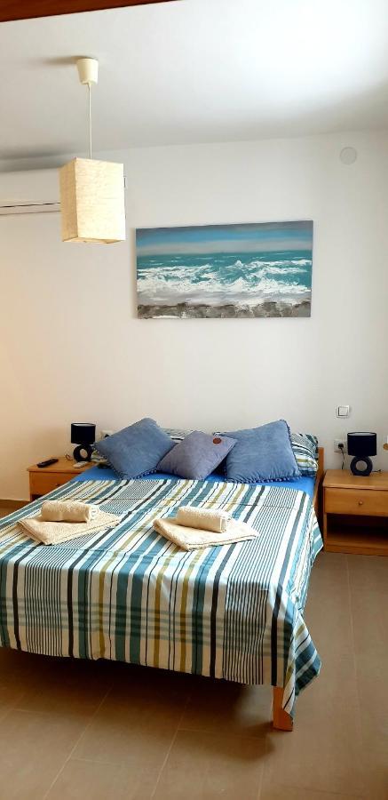 Apartments And Room Vela Senj  Dış mekan fotoğraf